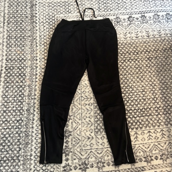 BOGO Men’s sweats Zine and Hind - Picture 9 of 9